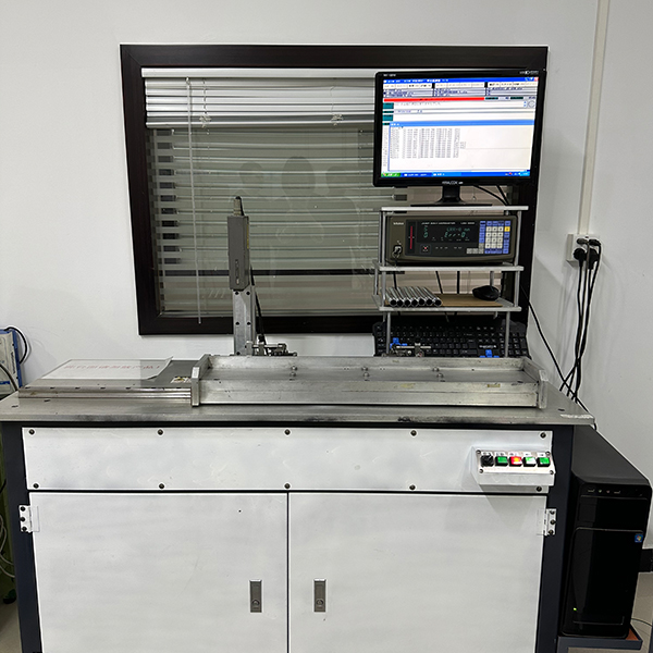 激光測(cè)量儀